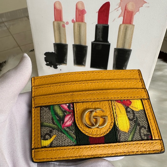 Auth Card Case - Picture 1 of 13